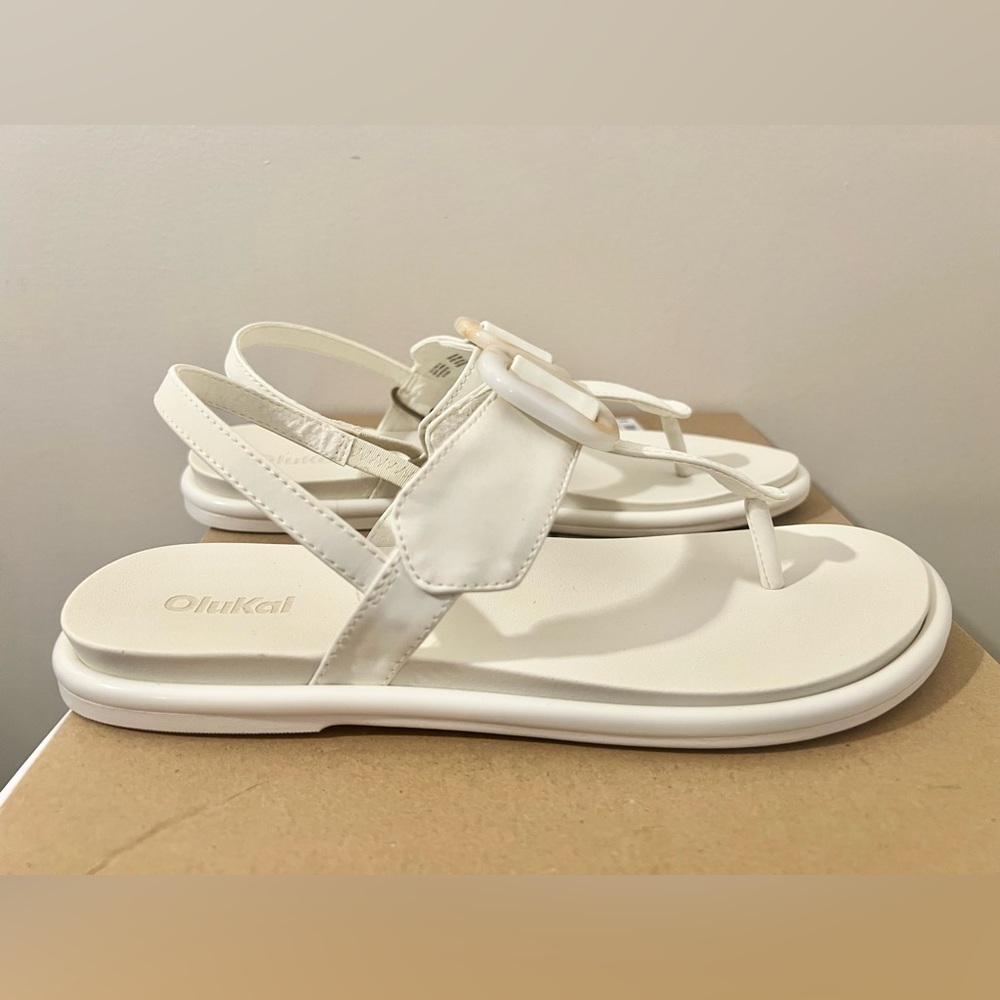 Olukai Women’s Size 8 La‘i T–Bar Strappy Beach Sandals NWT - Picture 5 of 9